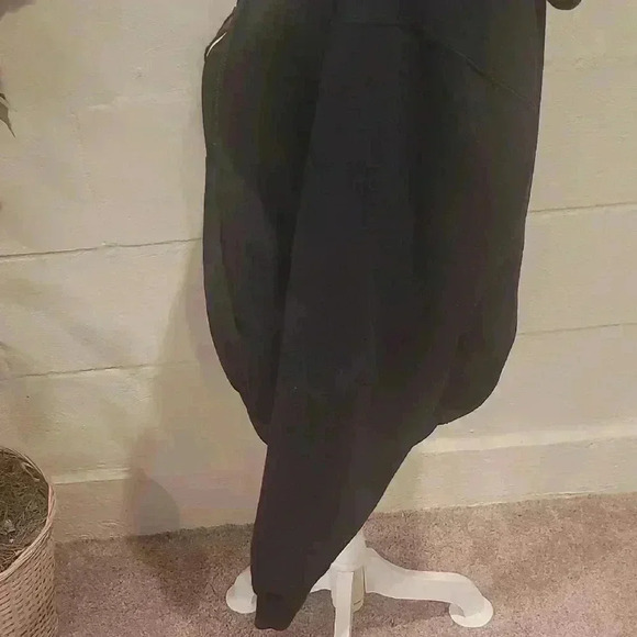 Port and Company Black and Red Plaid Hoodie Size Medium Peloton Graphic - Picture 4 of 5